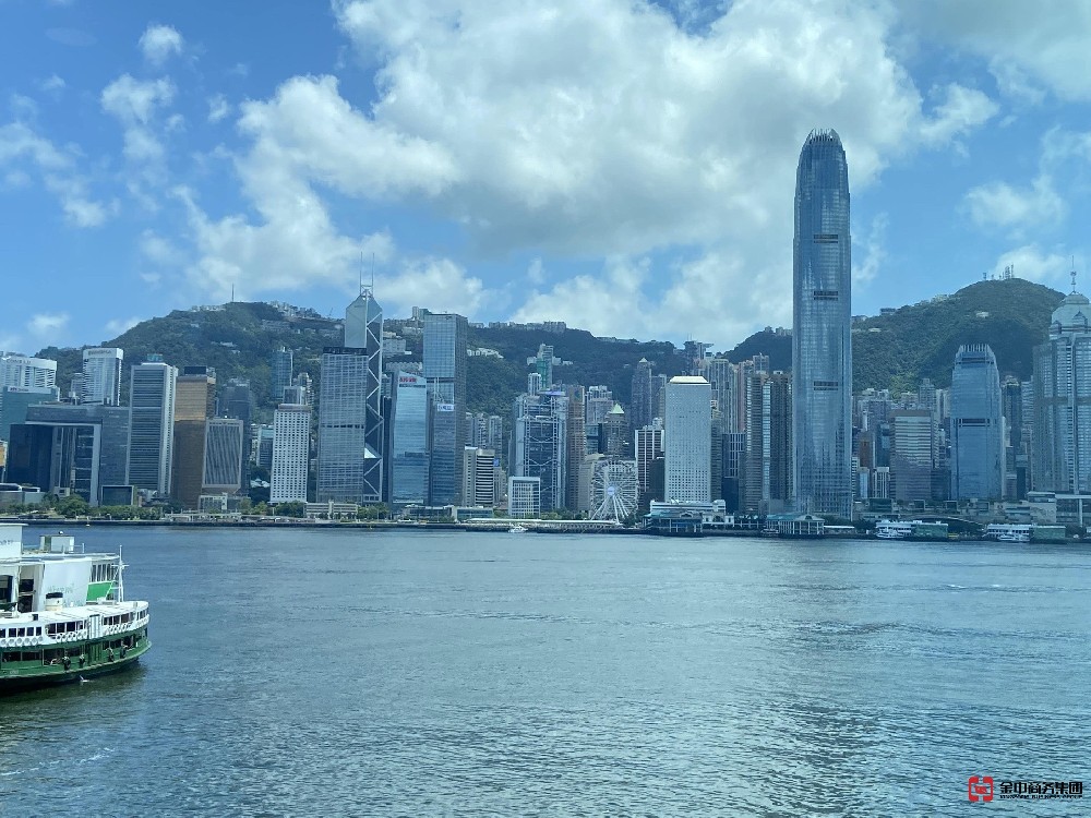 为什么全球企业家都在疯狂选择香港公司注册？背后真相竟是……